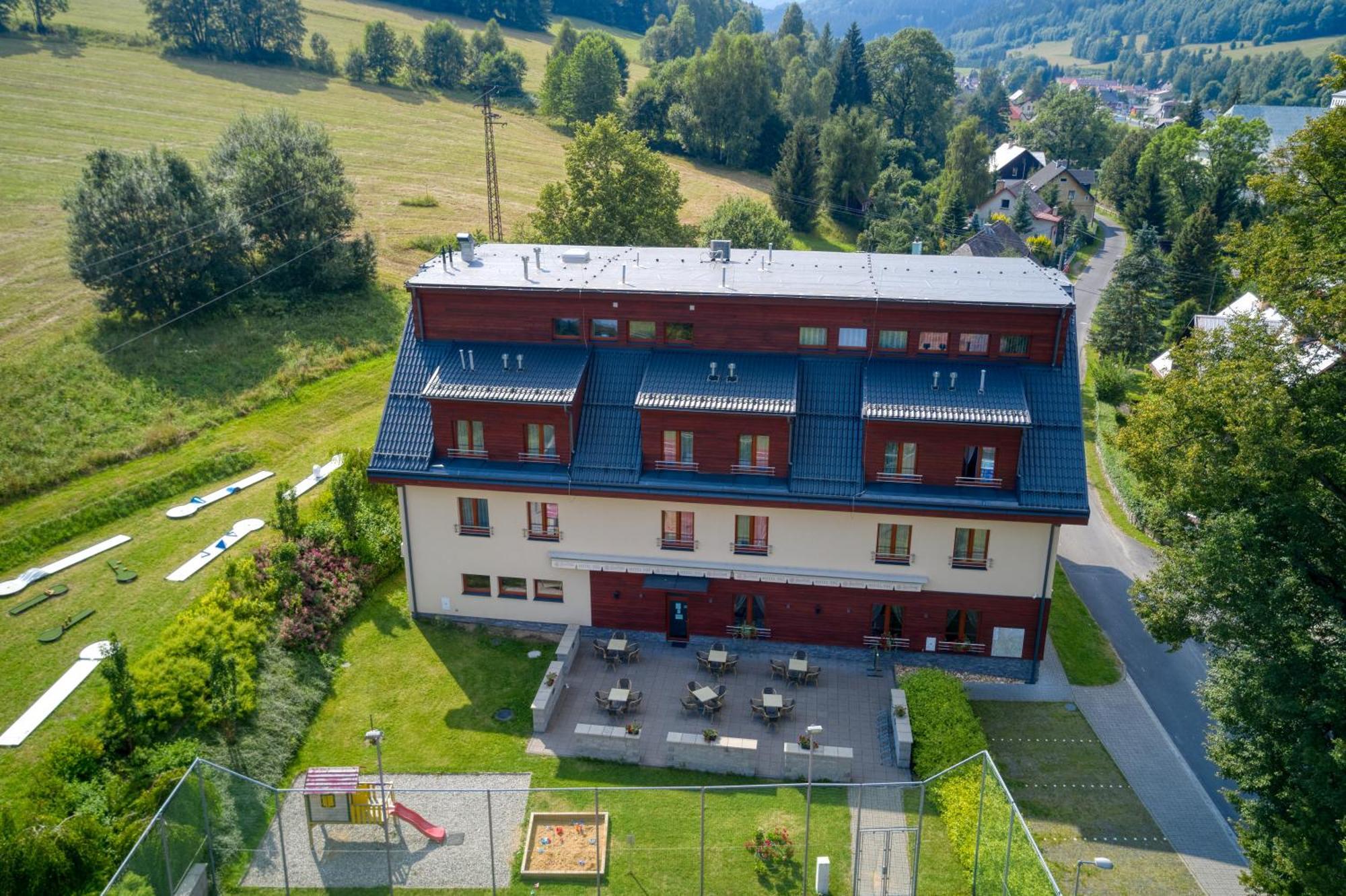 Hotel Toc Lipová-lázně Dış mekan fotoğraf