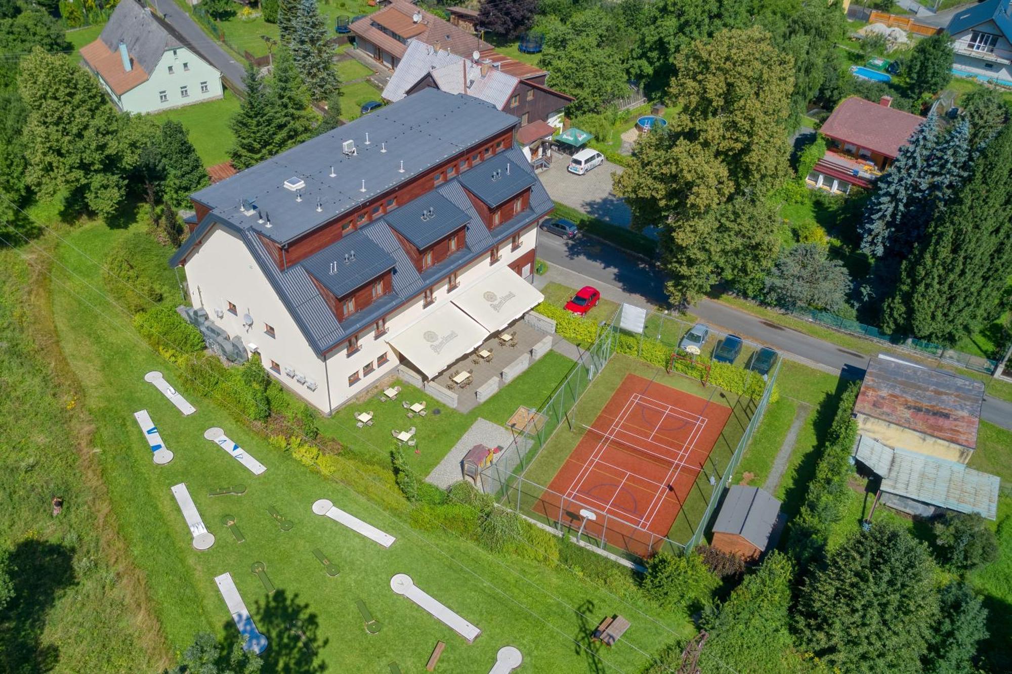 Hotel Toc Lipová-lázně Dış mekan fotoğraf