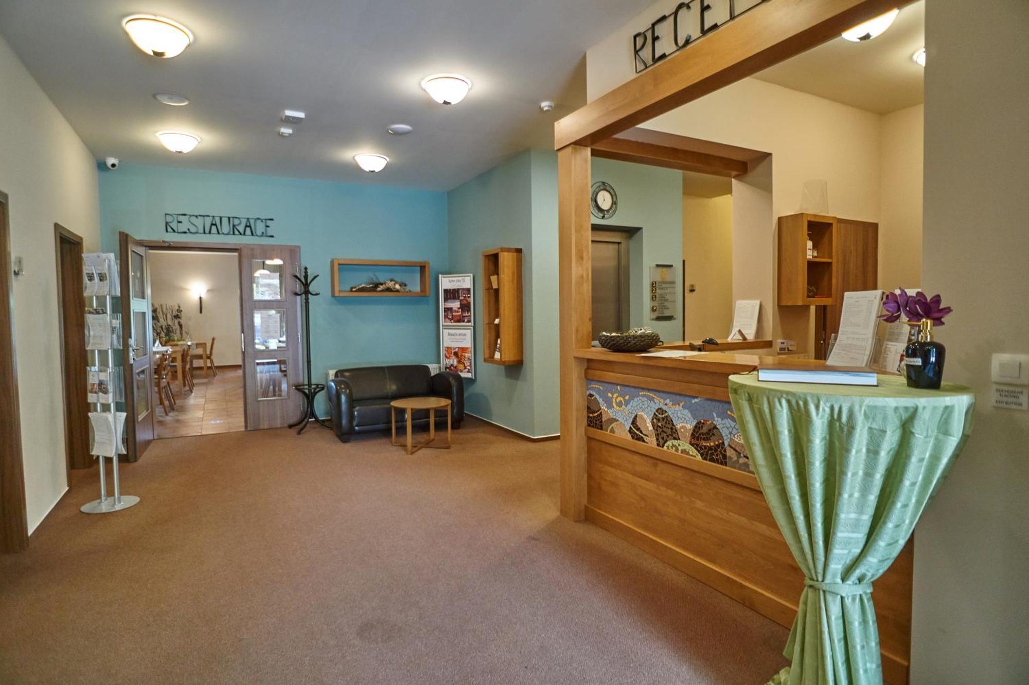 Hotel Toc Lipová-lázně Dış mekan fotoğraf